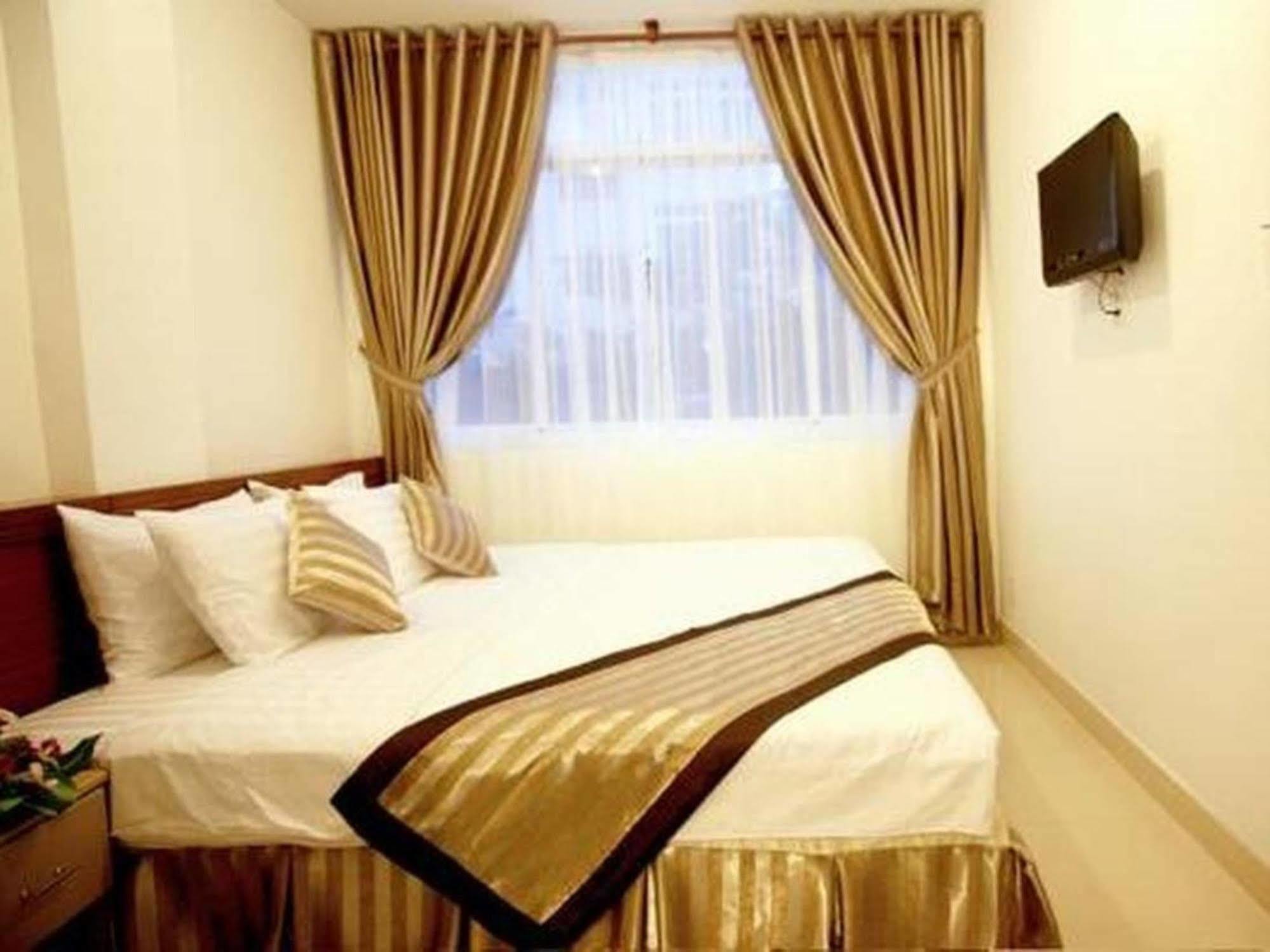 New Sunny Hotel Хошимин Экстерьер фото