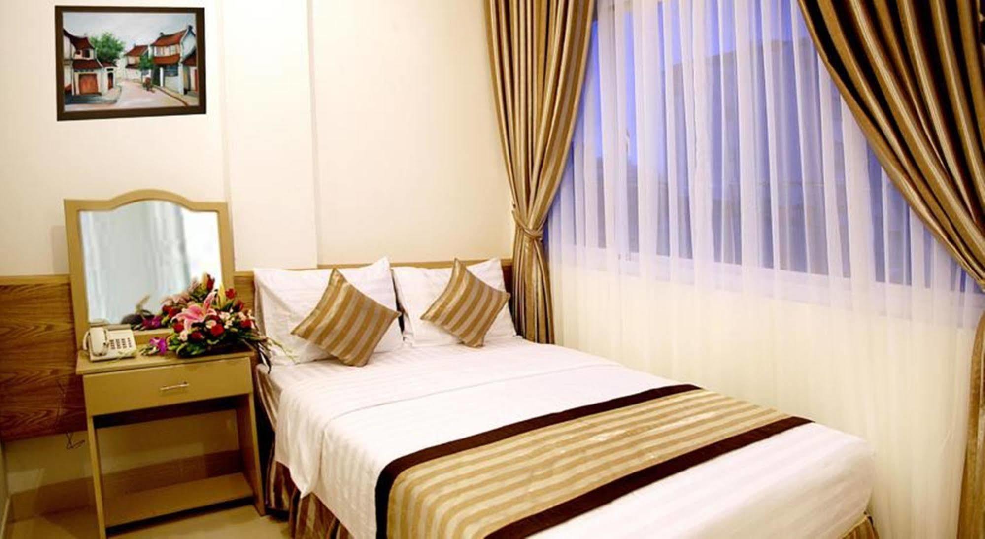 New Sunny Hotel Хошимин Экстерьер фото