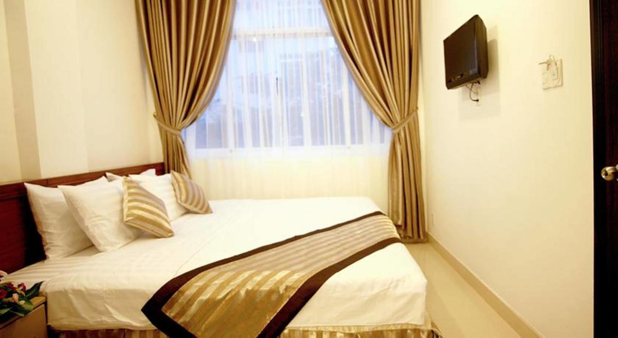 New Sunny Hotel Хошимин Экстерьер фото